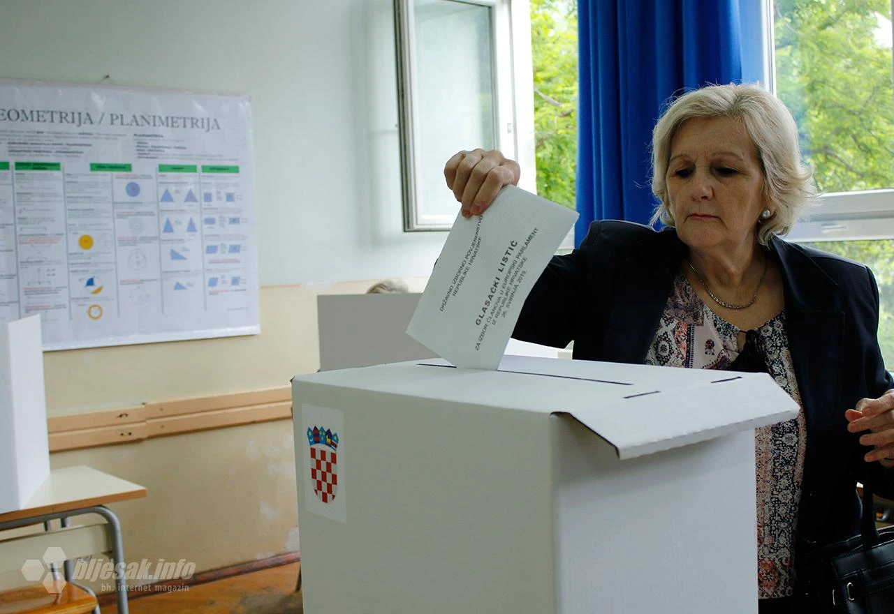 Izbori za Europski parlament u BiH protječu bez problema