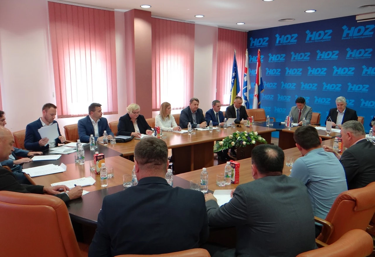 RTV Herceg-Bosne do kraja lipnja
