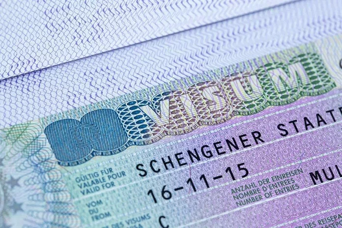 Oduzete krivotvorene Schengen vize i pečat za ovjeru viza