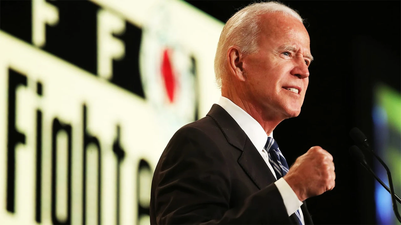 'Joe Biden je kreten i glupan s niskim kvocijentom inteligencije'
