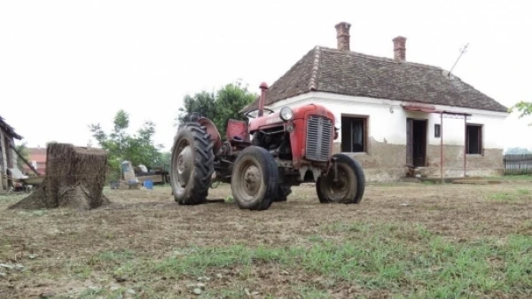 Traktor usmrtio dvogodišnjeg dječaka