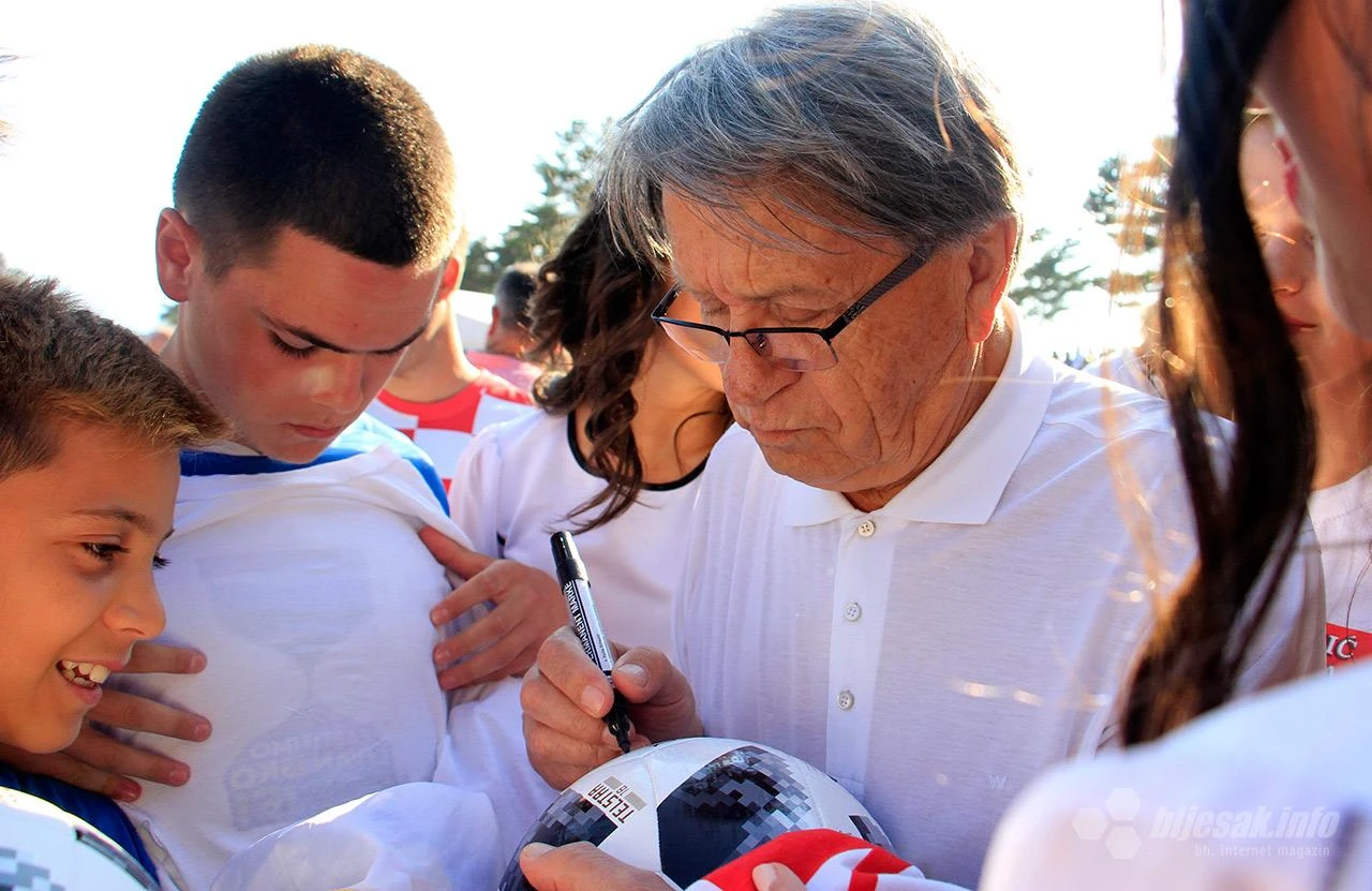Ćiro o napadima zbog spota: Treba vremena...