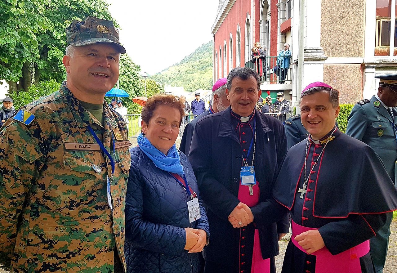 Bh. vojnici tradicionalno hodočastili u Lourdes