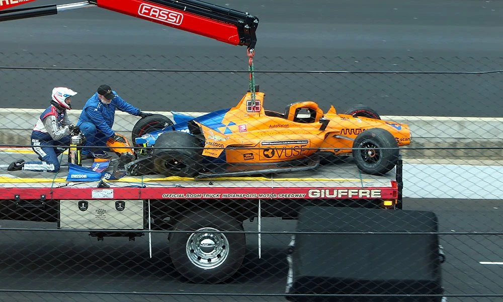 Fernando Alonso neozlijeđen nakon nesreće