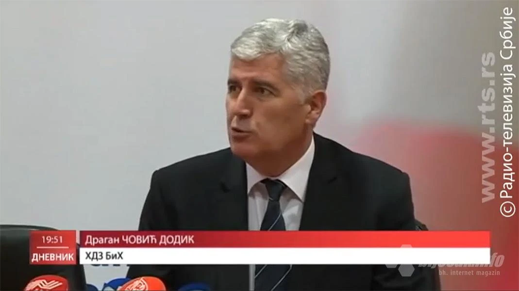 Srbi udali Čovića za Dodika