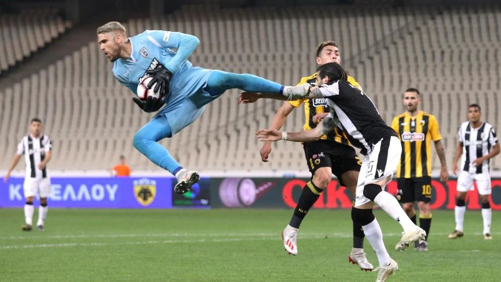 Pred praznim tribinama PAOK osvojio dvostruku krunu