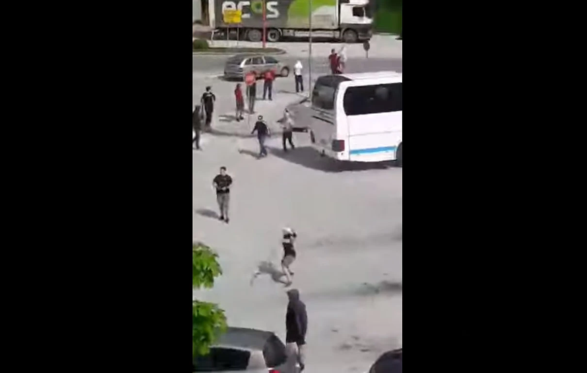 Olovo pod opsadom zbog sukoba Hordi zla i Manijaka
