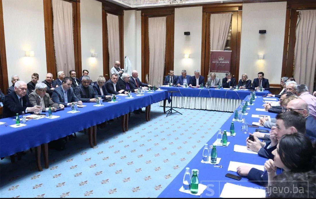 Nesuglasice na početku sastanaka IO Socijaldemokratskog pokreta