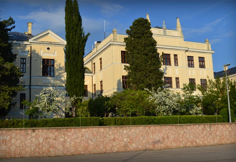 Objavljen zbornik radova o širokobriješkoj gimnaziji