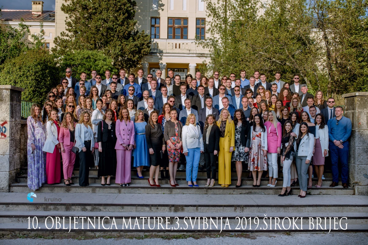 Široki Brijeg: 10 godina mature 53. generacije maturanata Gimnazije fra Dominika Mandića