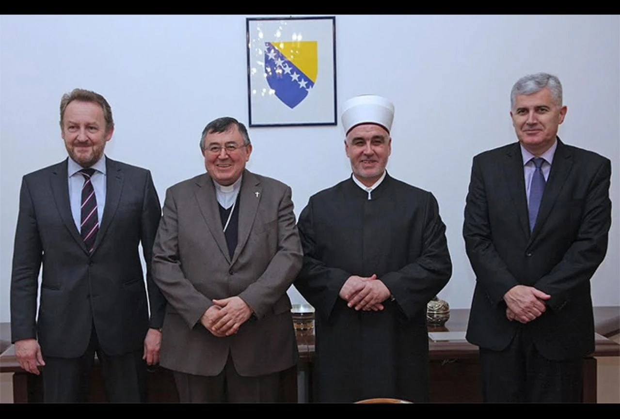 Bh građani više vjeruju vjerskim institucijama nego medijima