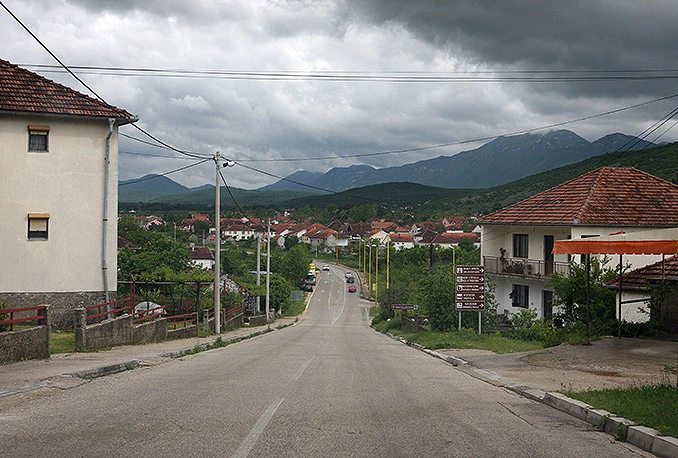 Rekonstruira se cesta između Ljubinja i Trebinja