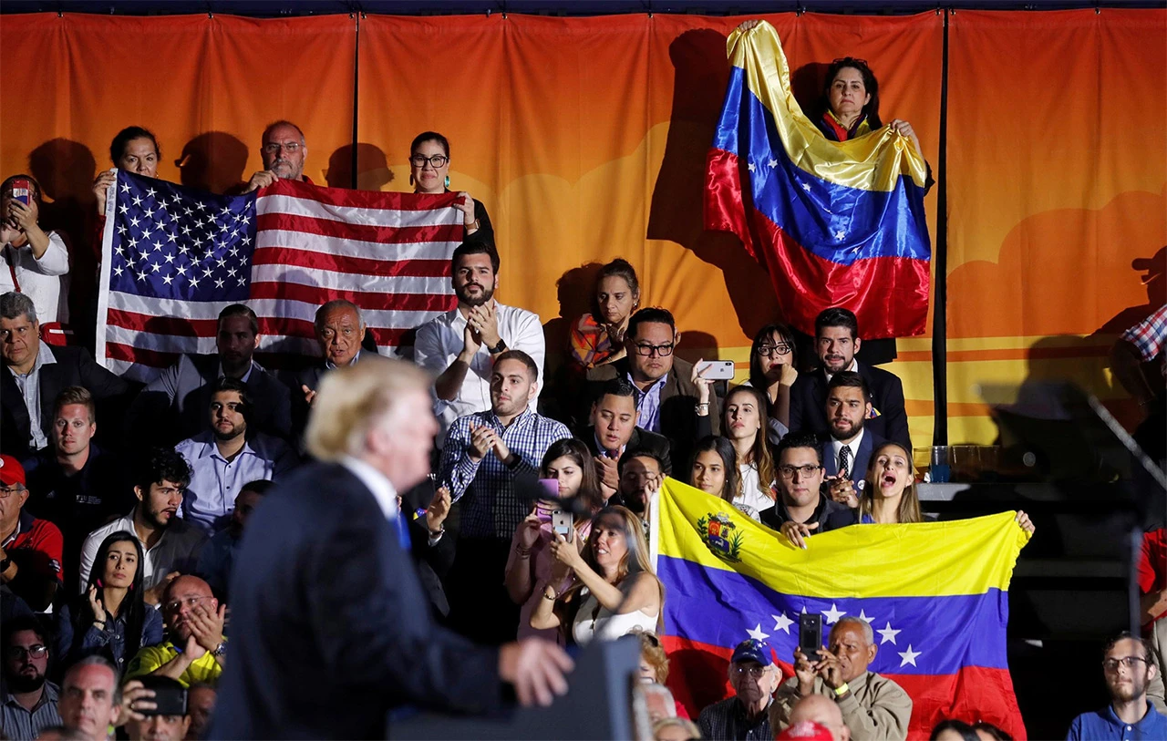 SAD spreman na akciju u Venezueli