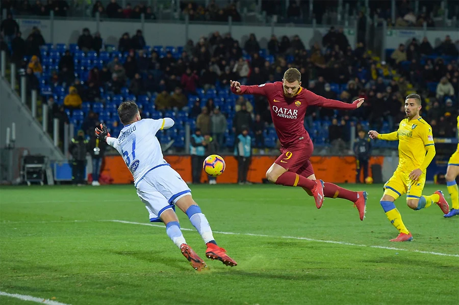 Pala ponuda: Džeko napušta Romu?