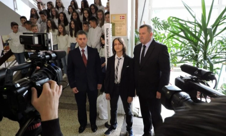 Zahvaljujući osnovcu Jablanica dobila 'Stub mira'