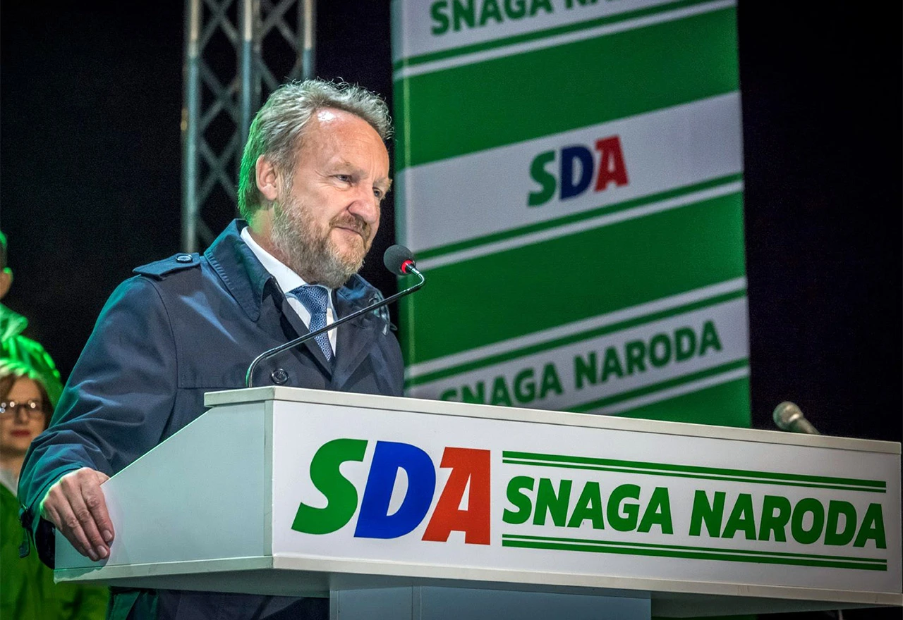 SDA je glomazna, stara i fali joj Srba i Hrvata