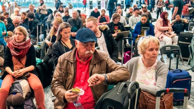 Nastavljen štrajk pilota; poremećeni planovi desetine tisuća putnika
