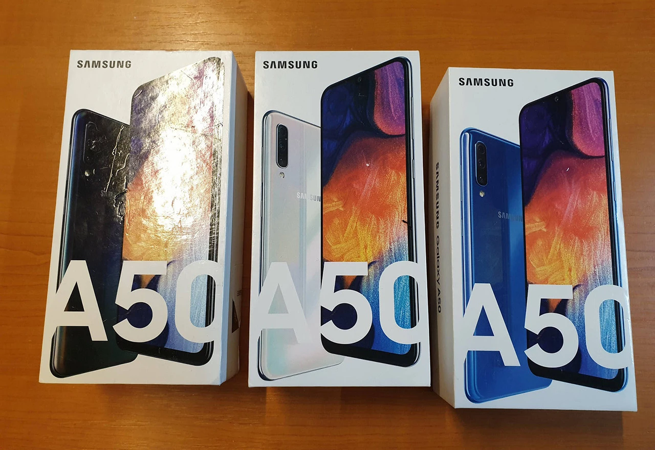 Samsung mobiteli i Chanel parfemi 'zapeli' na granici