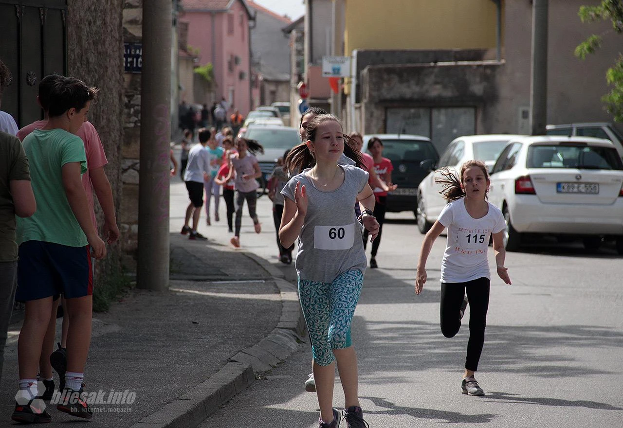Mostar: Pokazali se najbolji učenici u krosu i biciklizmu