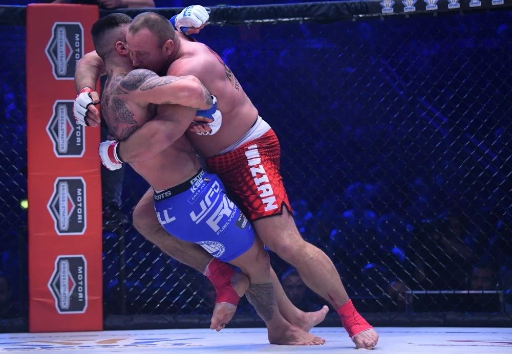 Poljski snagator Pudzianowski 'bombama' uništio borca iz BiH