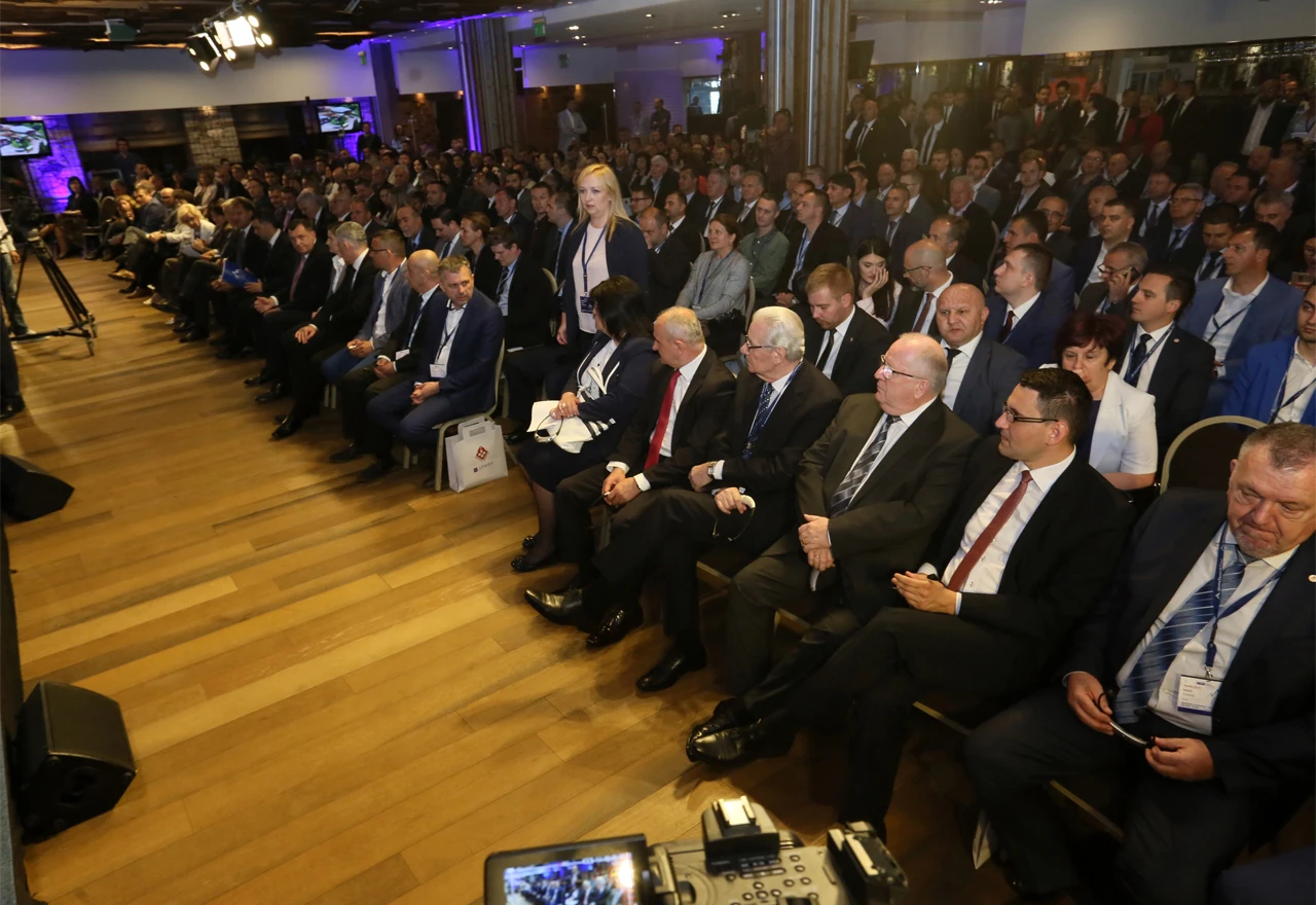 Počeo 4. Jahorina ekonomski forum