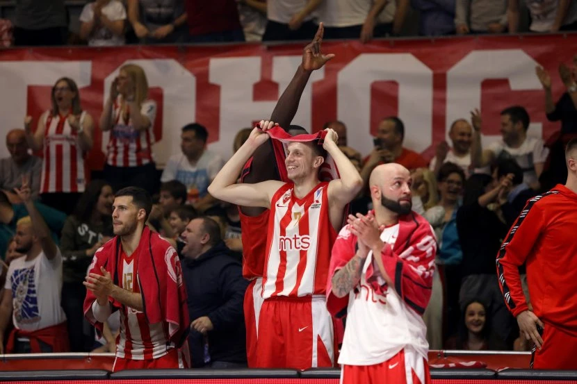 Kaos u "Pioniru", napadnuti košarkaši Budućnosti