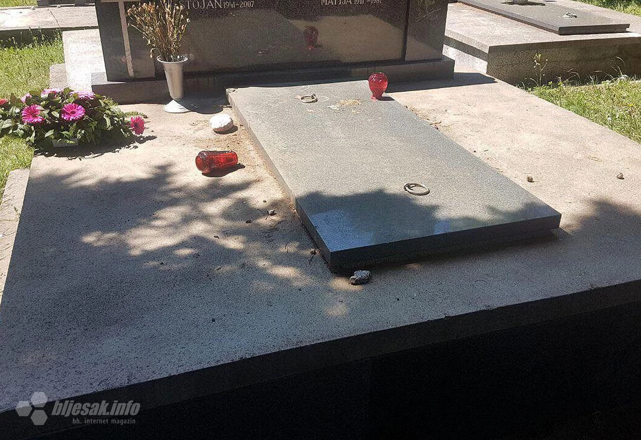 Mostar: Na Uskrs oskrnavljena obiteljska grobnica na katoličkom groblju