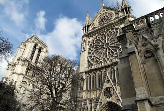 Klesarska škola Pučišća nudi pomoć u obnovi Notre-Dame