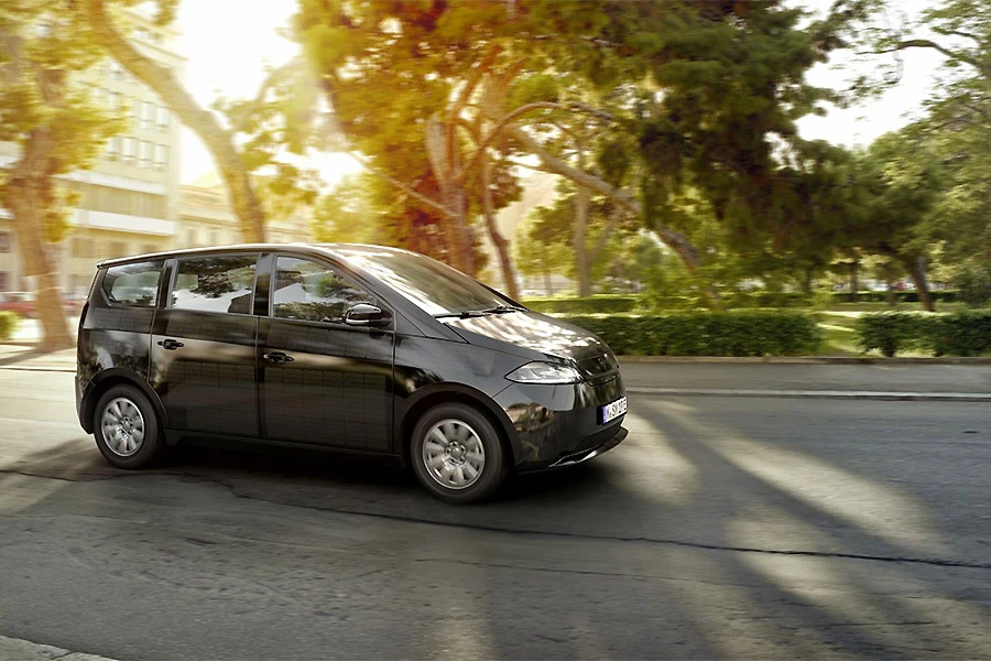 Proizvodnja solarnog električnog automobila kreće 2020.