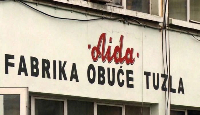 Tuzla: Bivši radnici "Fortune" i "Aide" prijete blokadom