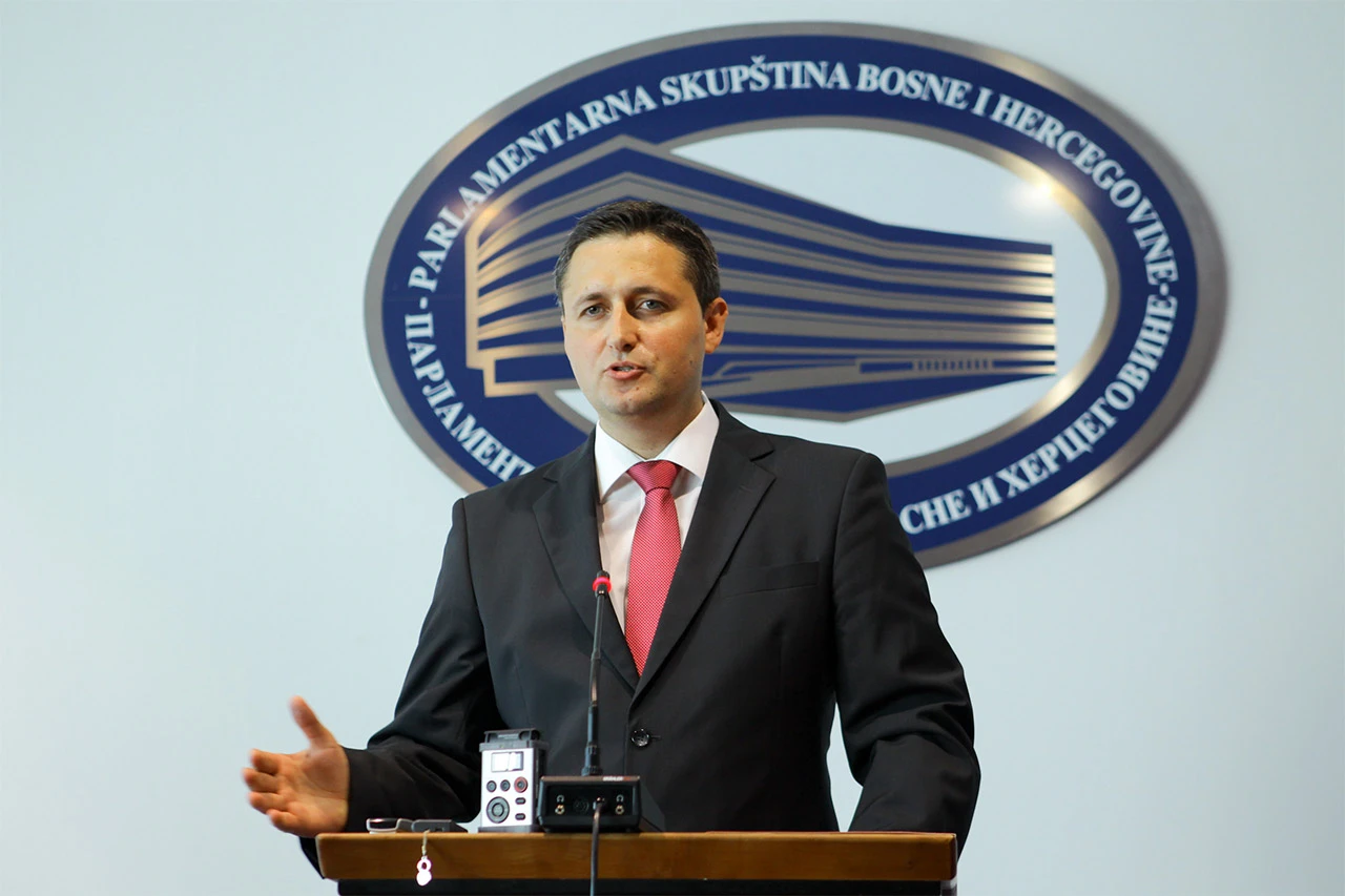  Bećirović za zakon o zabrani negiranja genocida