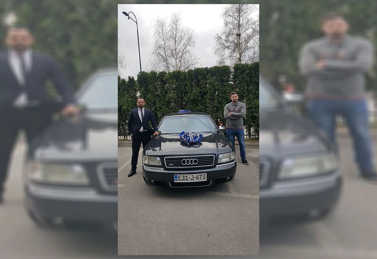 I ovo je BiH: Šef radniku poklonio automobil