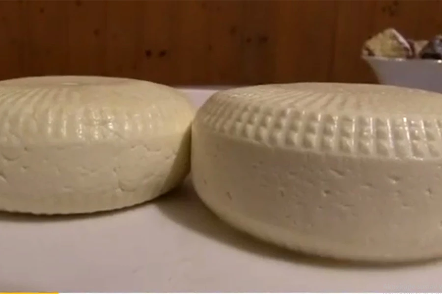VIDEO | Crkva čuva tradiciju hercegovačkog sira škripavca