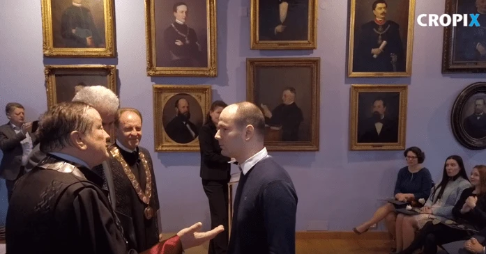 VIDEO | Sukob rektora i diplomanta na promociji u Zagrebu
