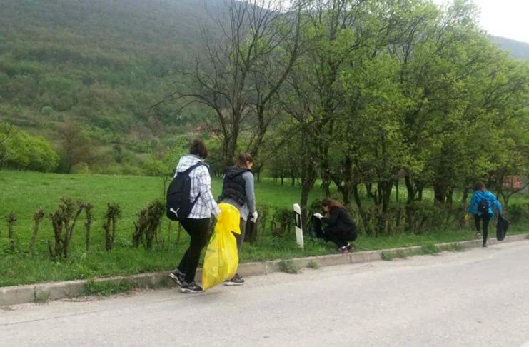 Bihać: Čišćenje na kopnu i u vodi