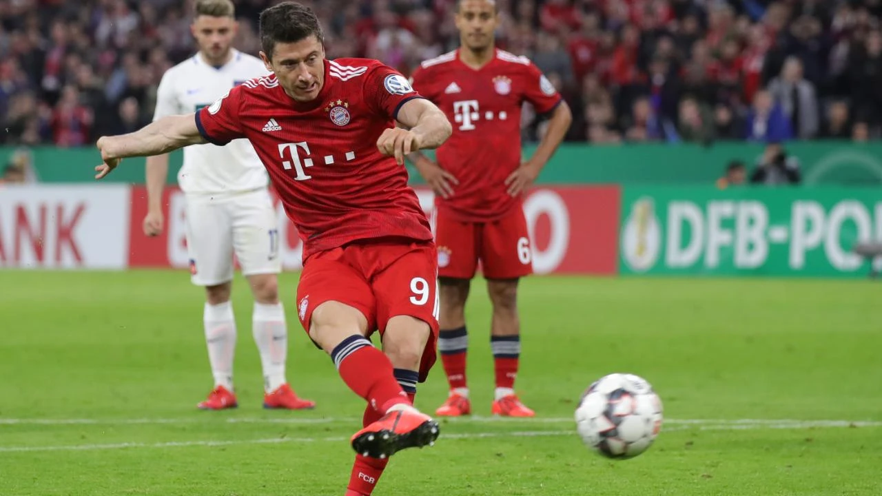 Bayern u Münchenu primio četiri gola od drugoligaša i jedva prošao dalje!