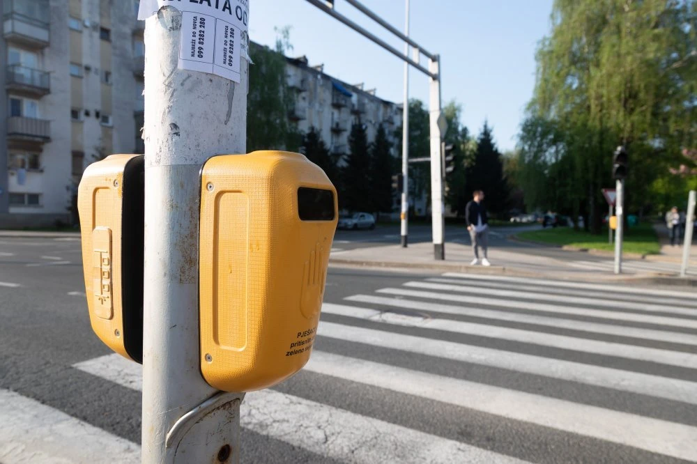Mostaru su potrebni taktilne vodilice i zvučni semafori 