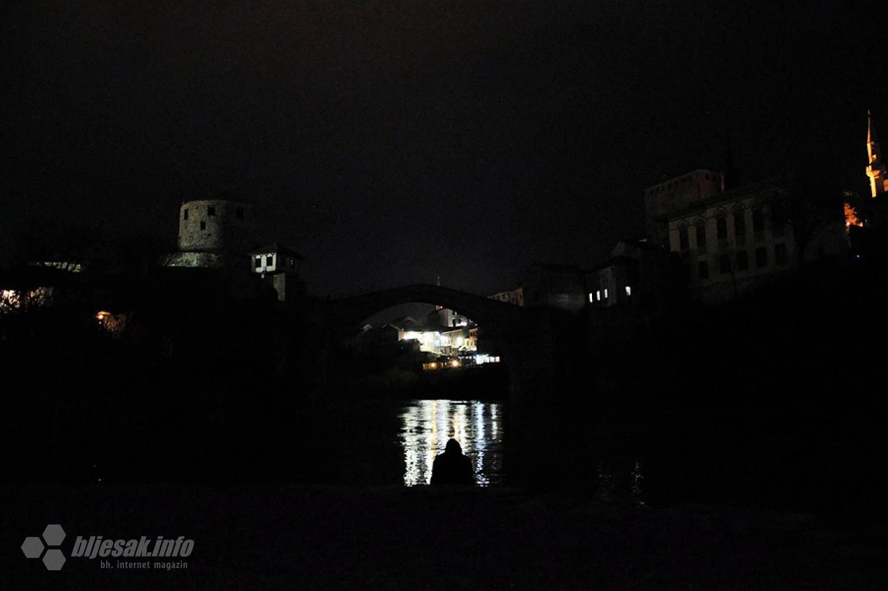 Stari most će utonuti u mrak