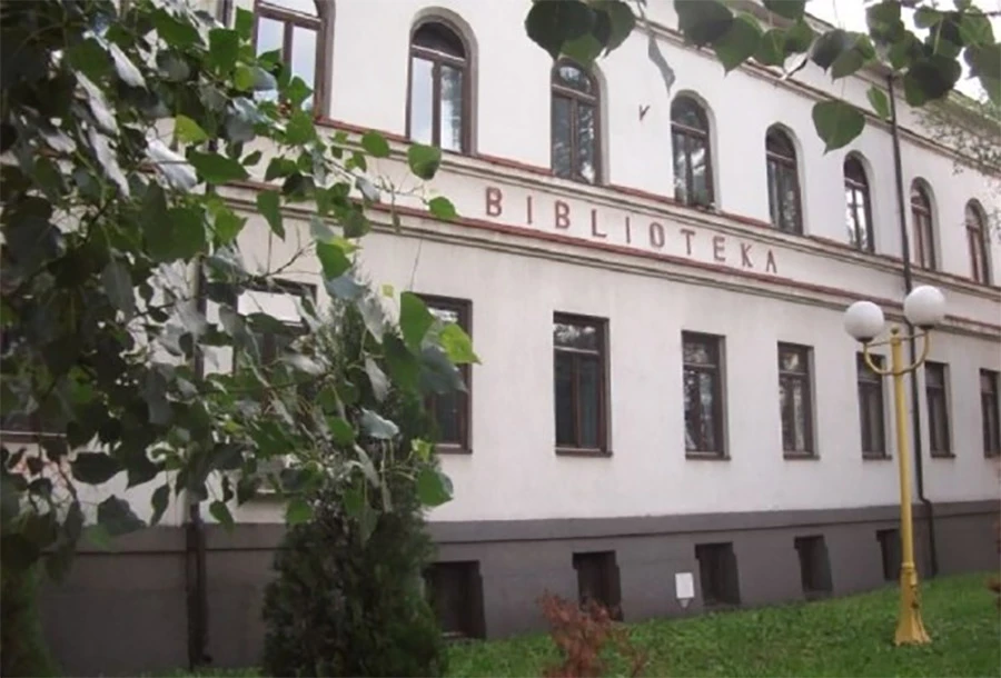 Uz bajke tuzlanski mališani noć proveli u knjižnici