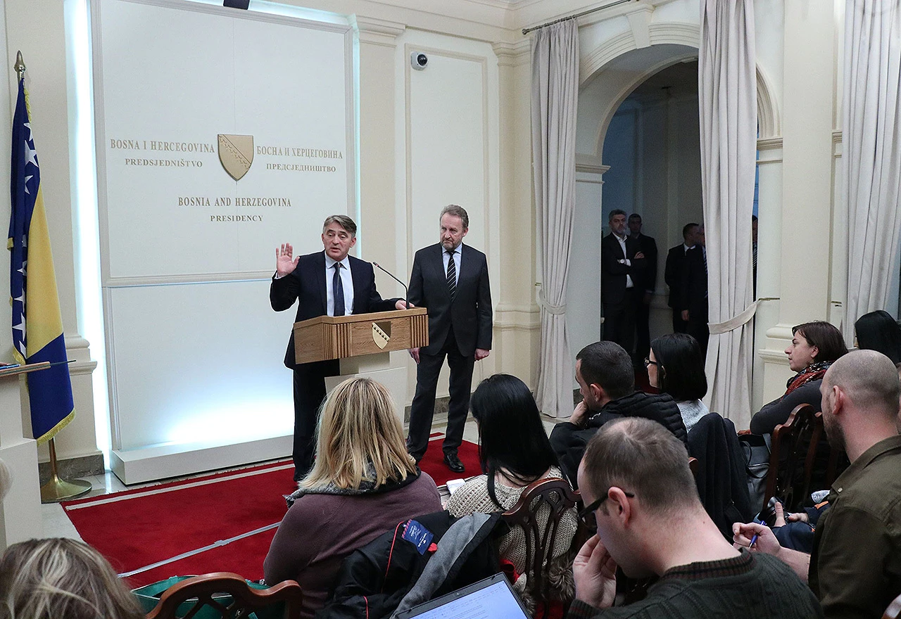 SDA i DF počeli razgovore o formiranju vlasti