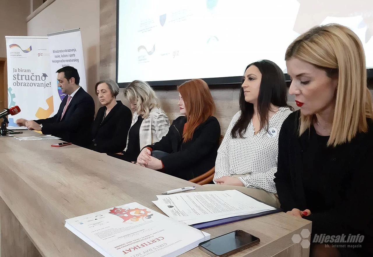 "Girl's Day" u Mostaru: Nema muških i ženskih zanimanja 