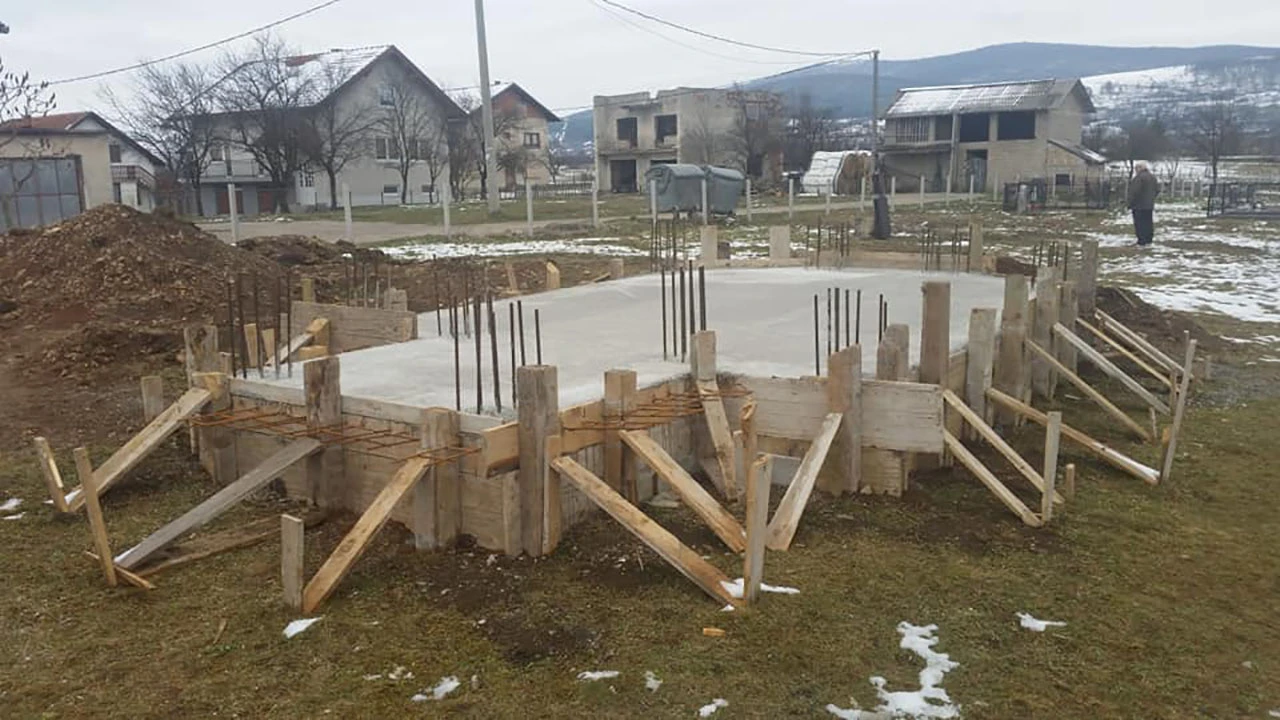 Izgrađeni temelji za katoličku crkvicu u Bosanskom Petrovcu
