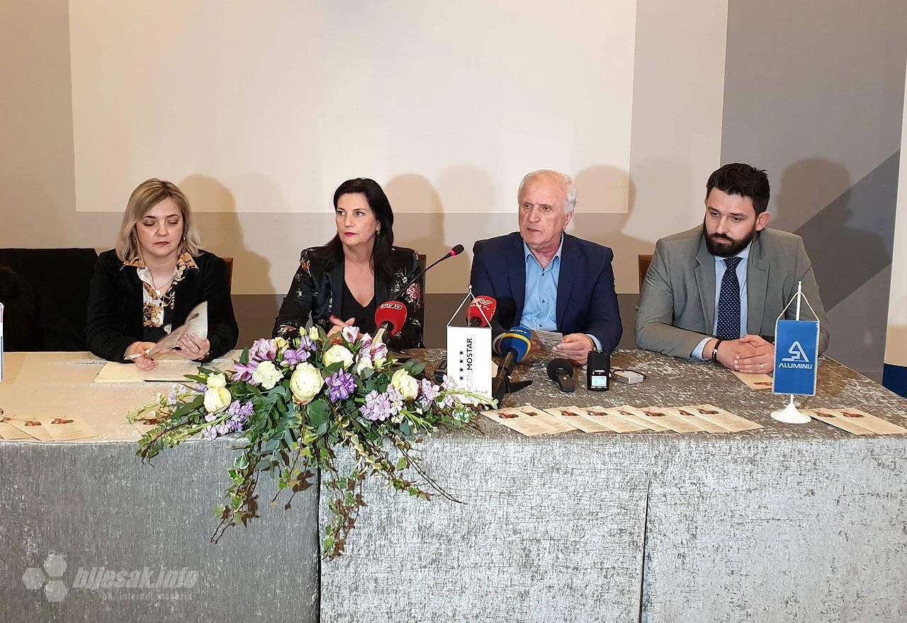 Mostarsko proljeća u utorak otvara izložba slika Vlahe Bukovca