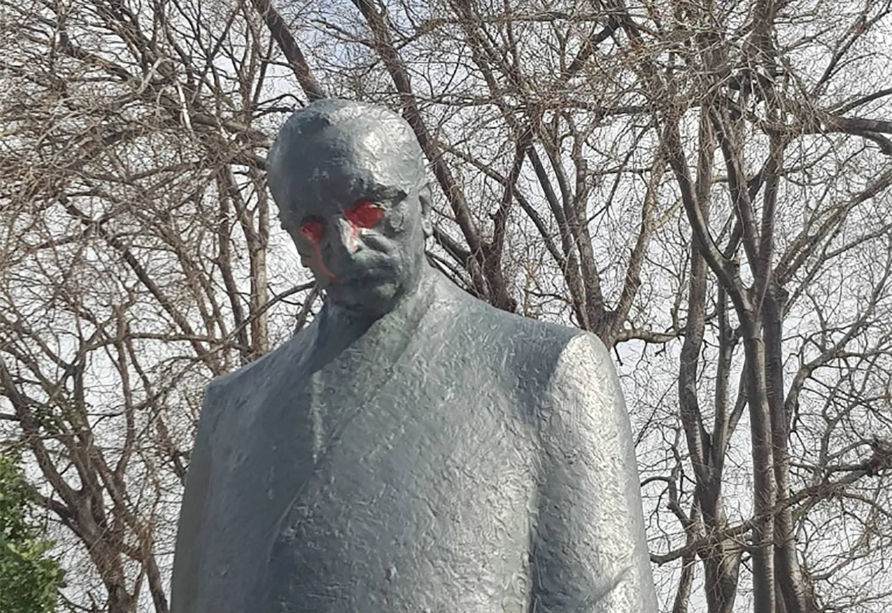 Vandalizam u Splitu: Zašarane oči kipu Franje Tuđmana