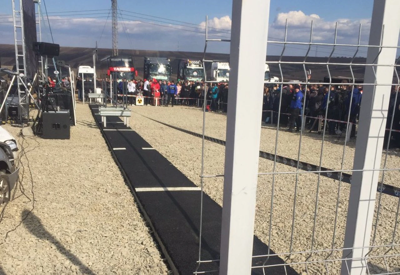 Da osramoti dužnosnike: Otvoren najkraći i najmanji autoput 