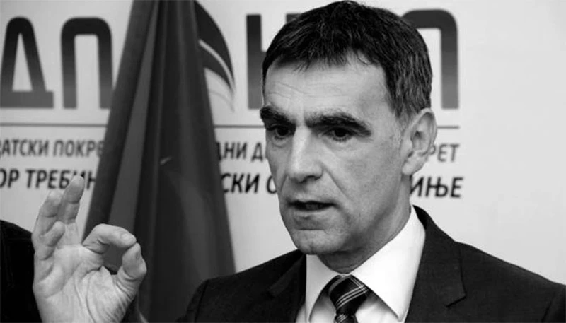 Preminuo Zdravko Krsmanović