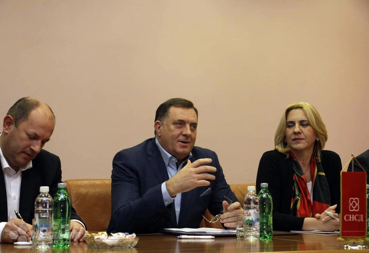 Dodik: Ne komentiram Dragana Mektića