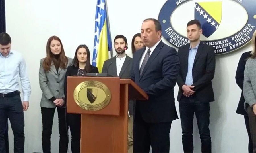 Crnadak poručio mladima da su važni za bh. društvo