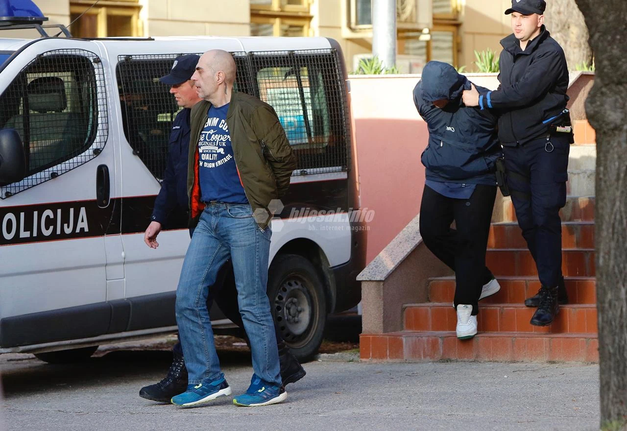 VIDEO | Razbojničkom trojcu iz Mostara određen pritvor