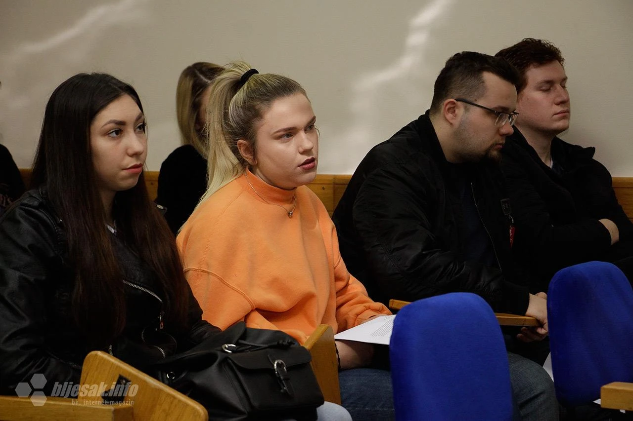 U Mostaru predavanje održao hrvatski fizičar Neven Barišić